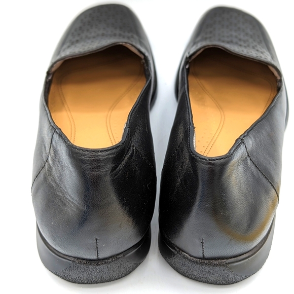 Trotters Women's Jenn Laser Loafer in Black 10N - Picture 9 of 10